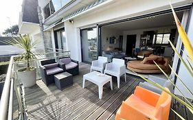 LUXURY T3 neuf de standing Front de mer vue 180